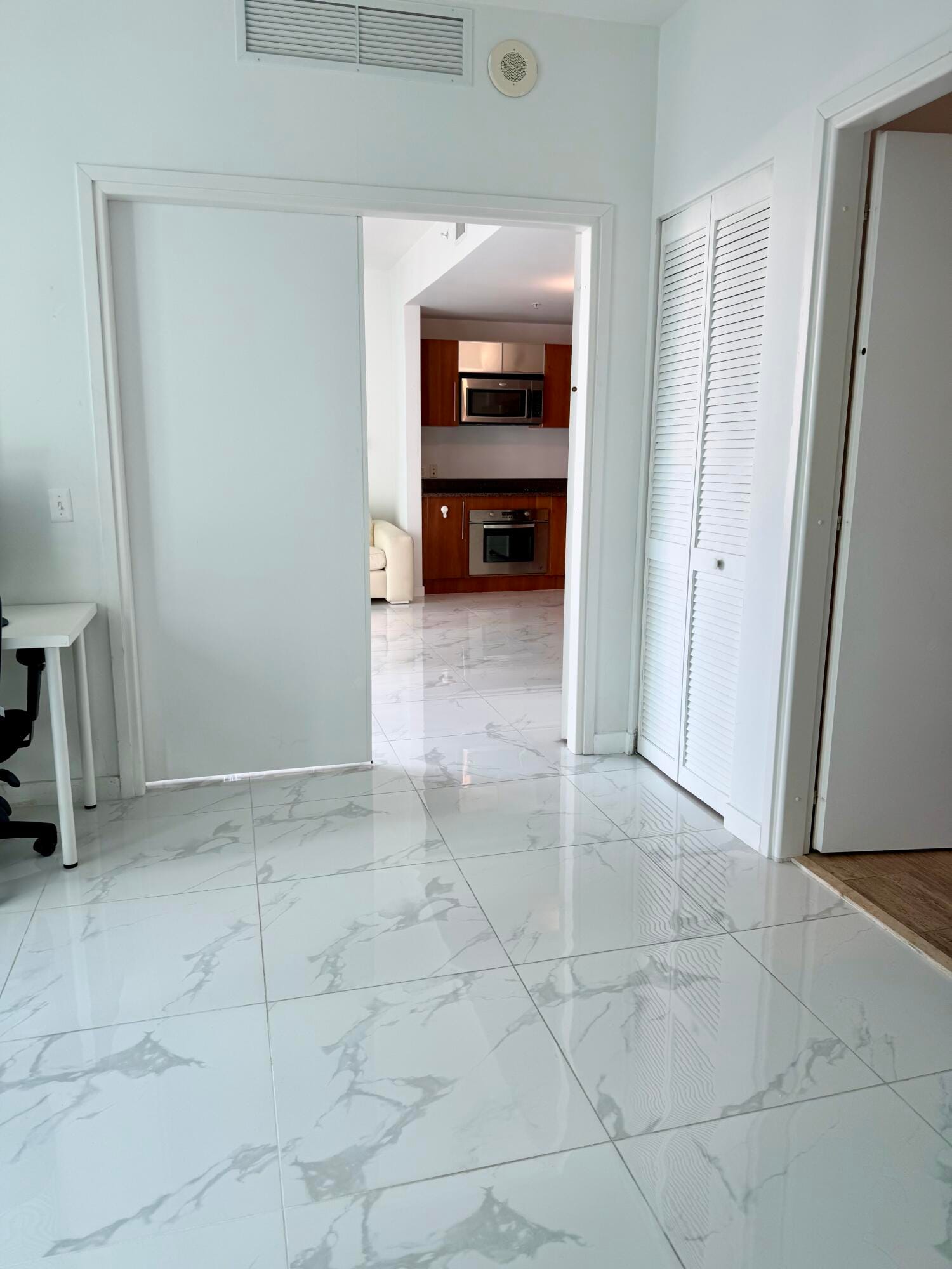 300 S Biscayne Boulevard T-2209, Miami, FL 33131 photo 10