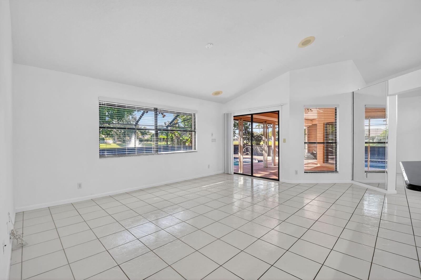 172 Monterey Way, Royal Palm Beach, FL 33411 photo 15
