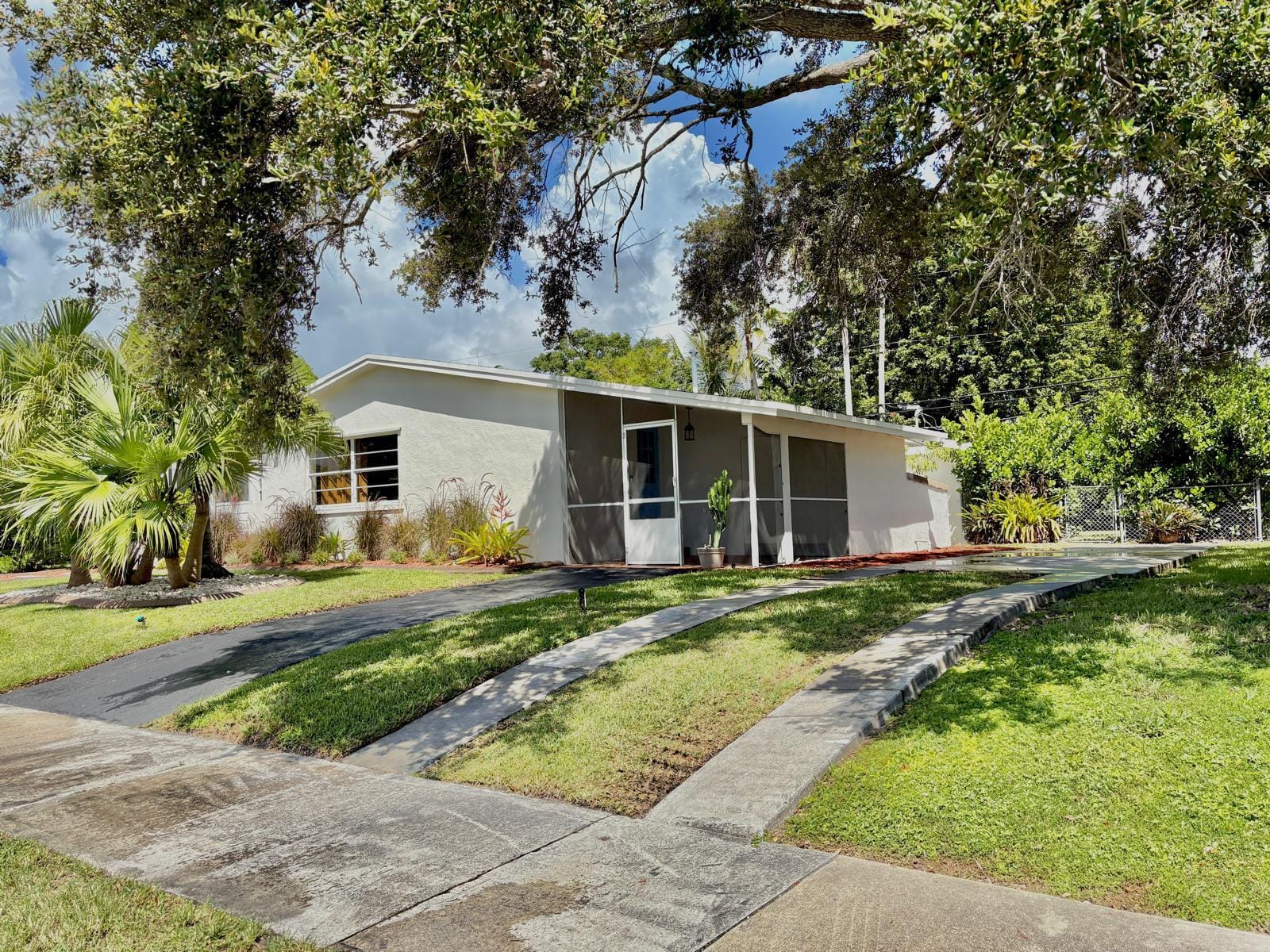 8911 SW 197th Street, Cutler Bay, FL 33157 photo 29