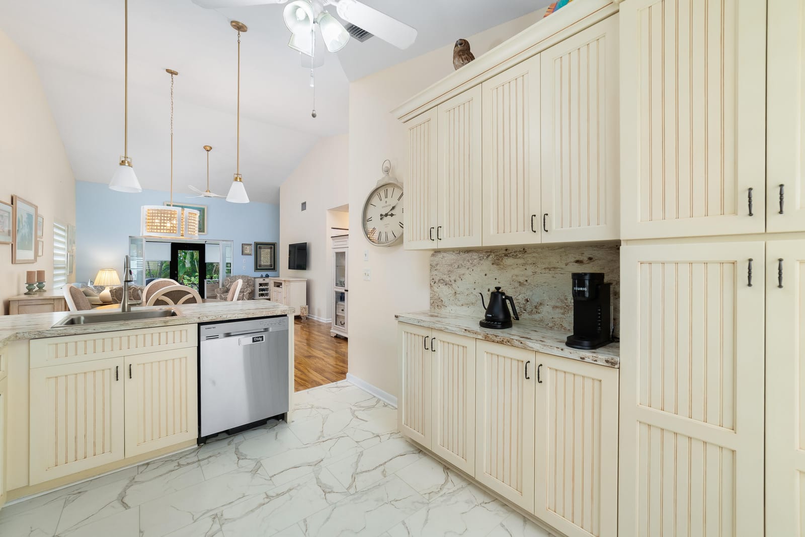 7821 SE Sugar Sand Circle, Hobe Sound, FL 33455 photo 11