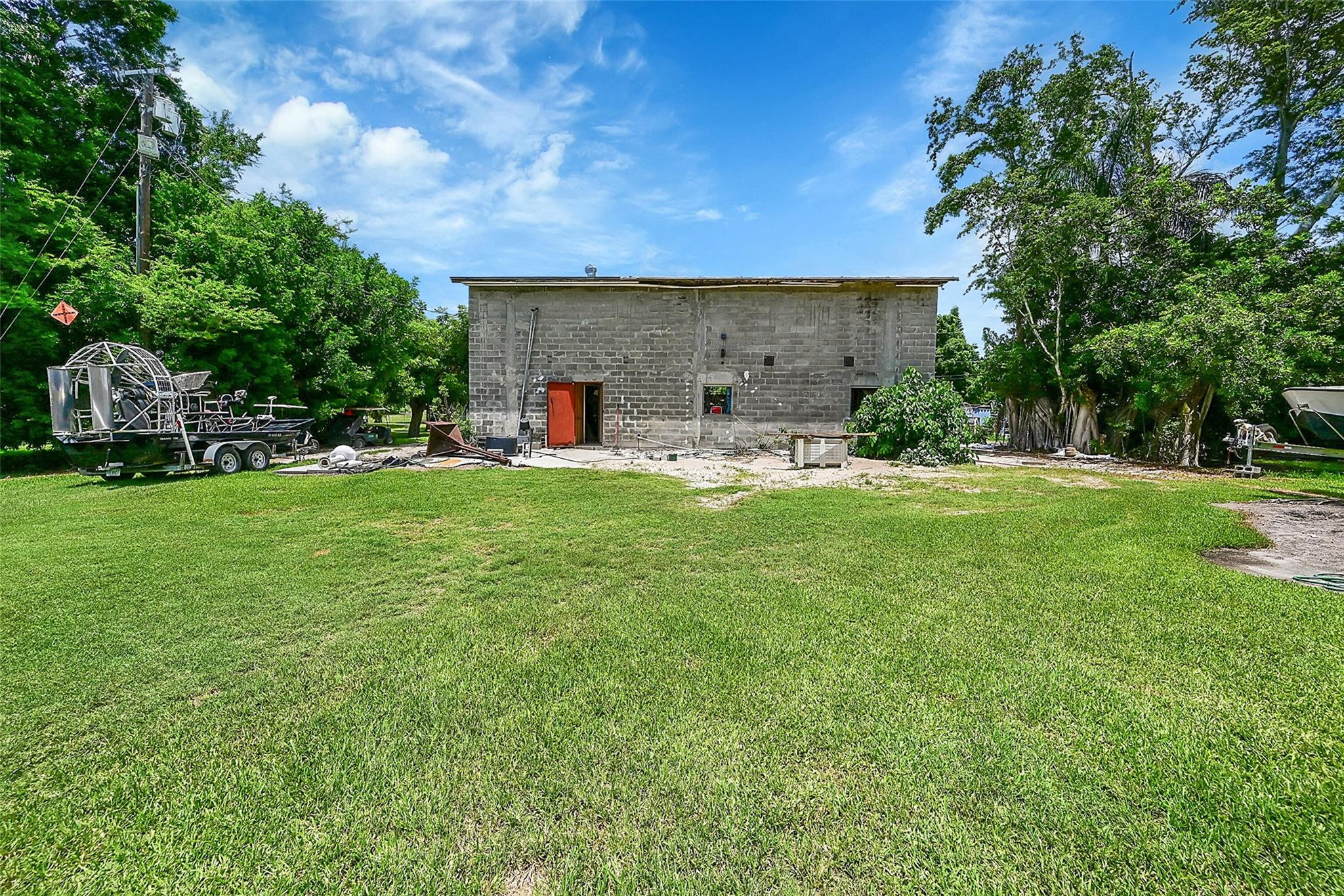 1841 NW Avenue L — photo 7