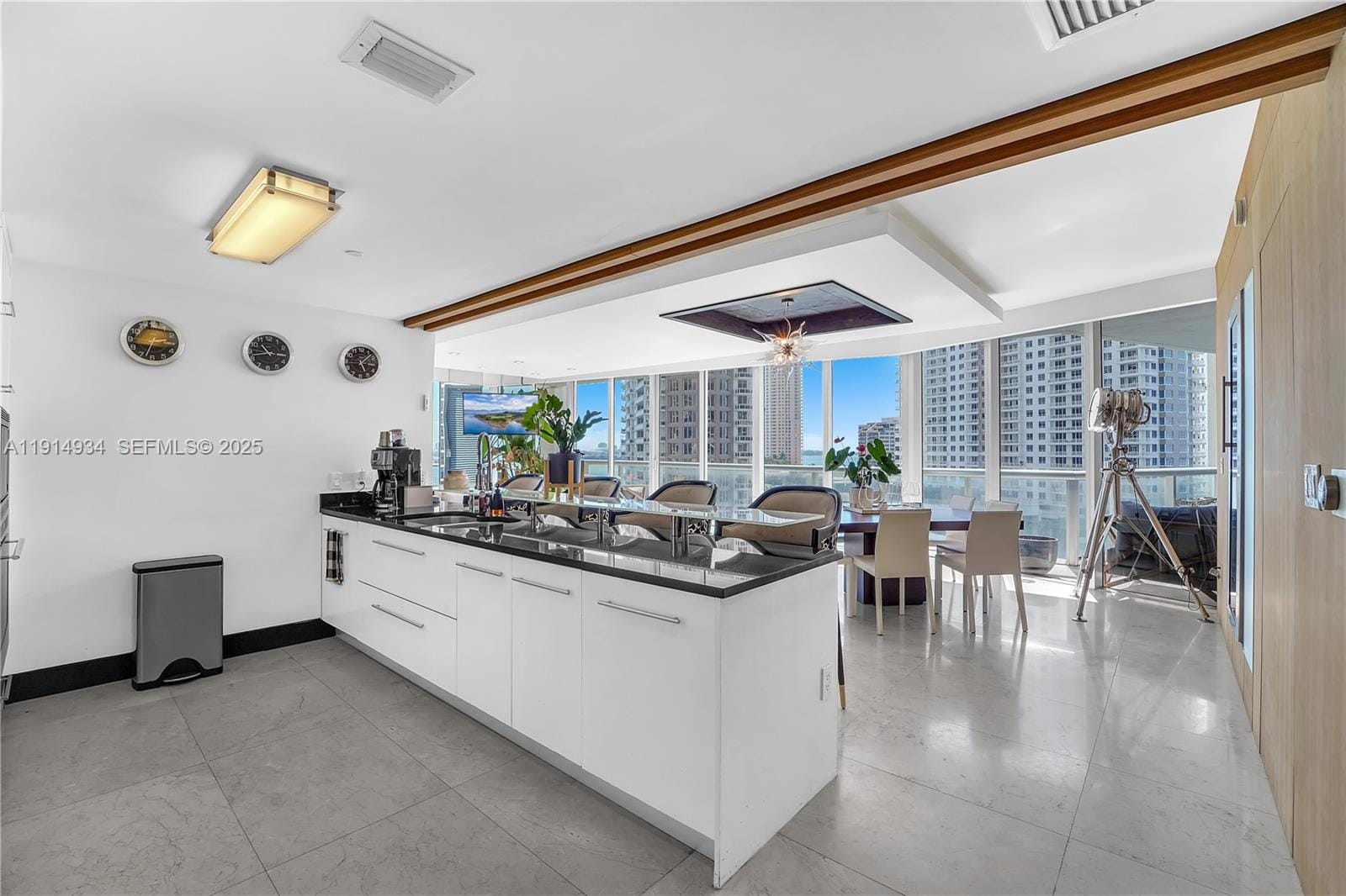 465 Brickell Avenue 1001, Miami, FL 33131 photo 15