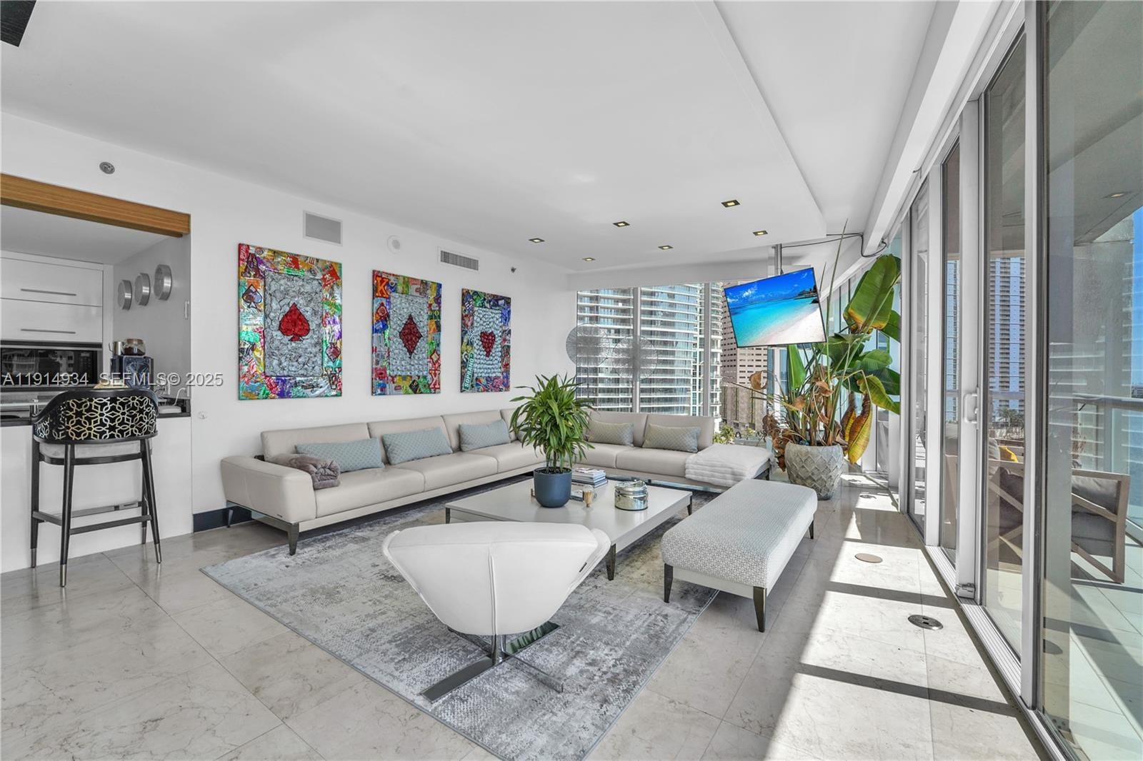 465 Brickell Avenue 1001, Miami, FL 33131 photo 4
