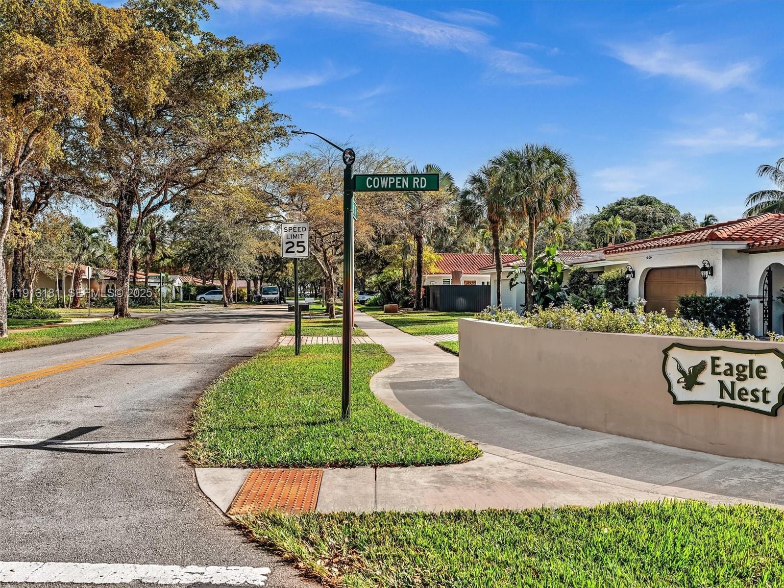 6360 Simmons Street, Miami Lakes, FL 33014 photo 2