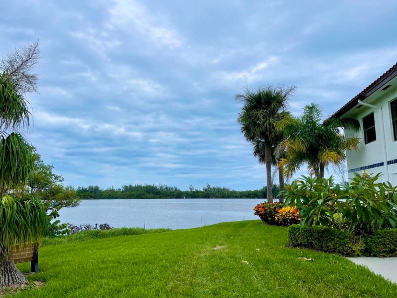 6142 SE Landing Way 9-11, Stuart, FL 34997, Stuart