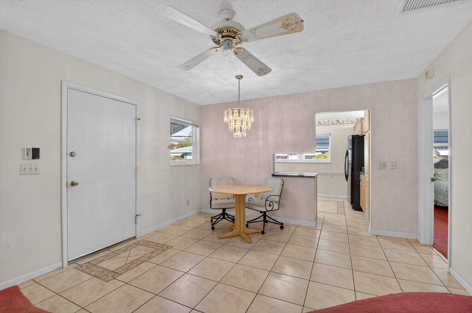 634 Hummingbird Lane — photo 12