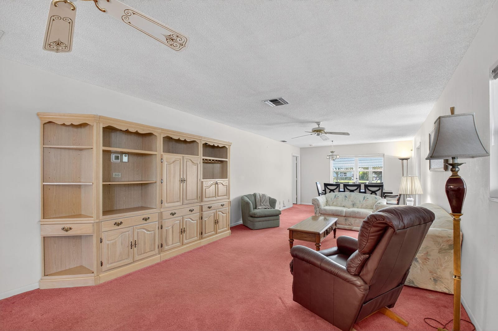 634 Hummingbird Lane — photo 8