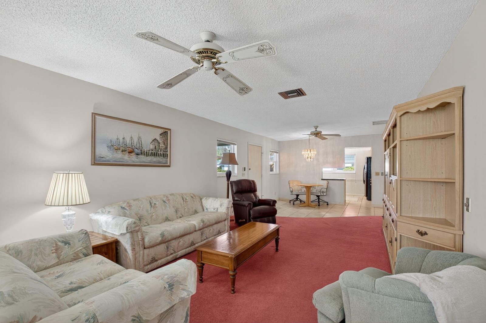 634 Hummingbird Lane — photo 9