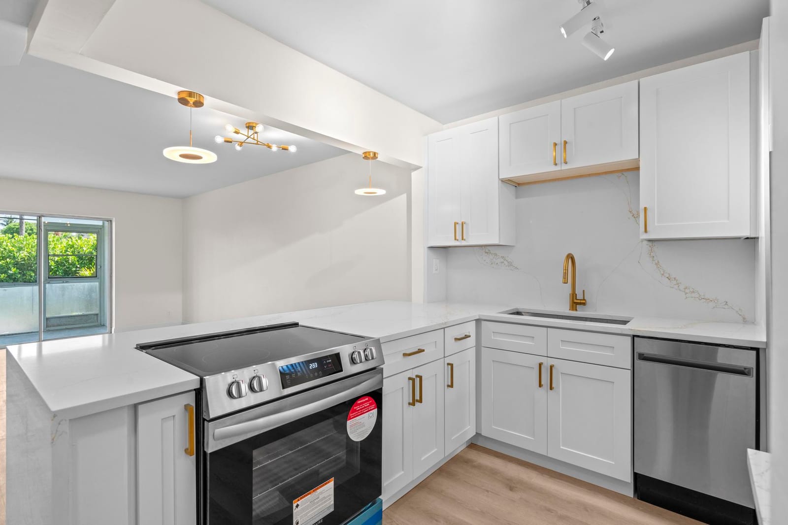 2647 Garden Drive 101 — photo 4