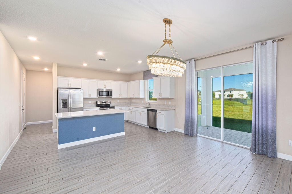 12623 NW Copper Creek Drive, Port St. Lucie, FL 34987 photo 18