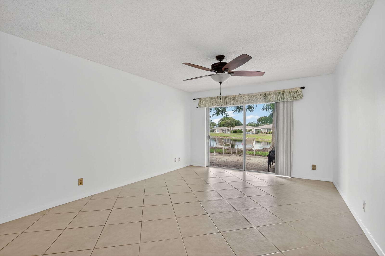 8747 Warwick Drive, Boca Raton, FL 33433 photo 12