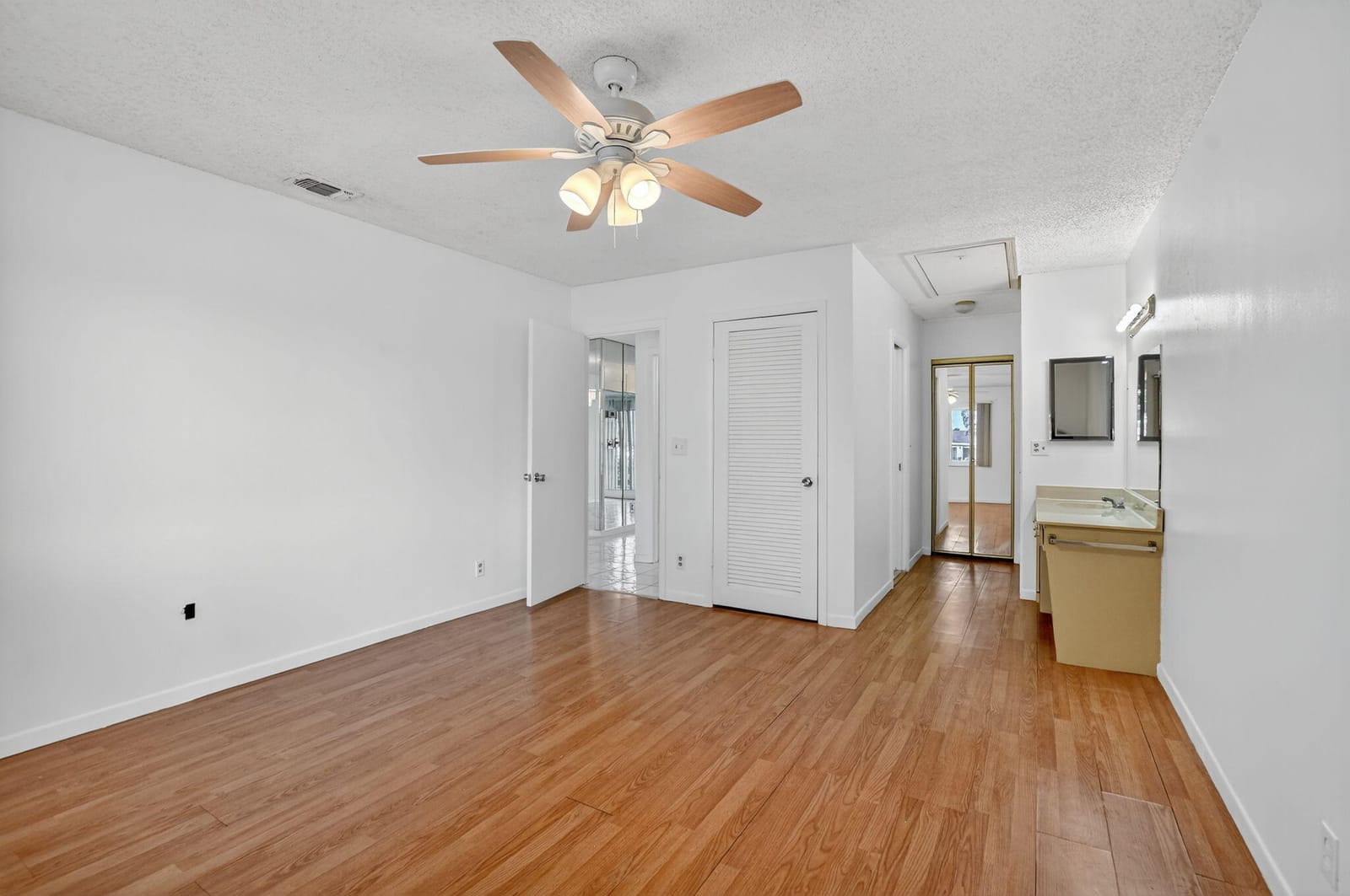 8747 Warwick Drive, Boca Raton, FL 33433 photo 23