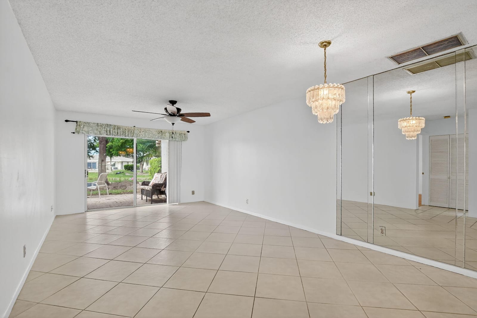 8747 Warwick Drive, Boca Raton, FL 33433 photo 10