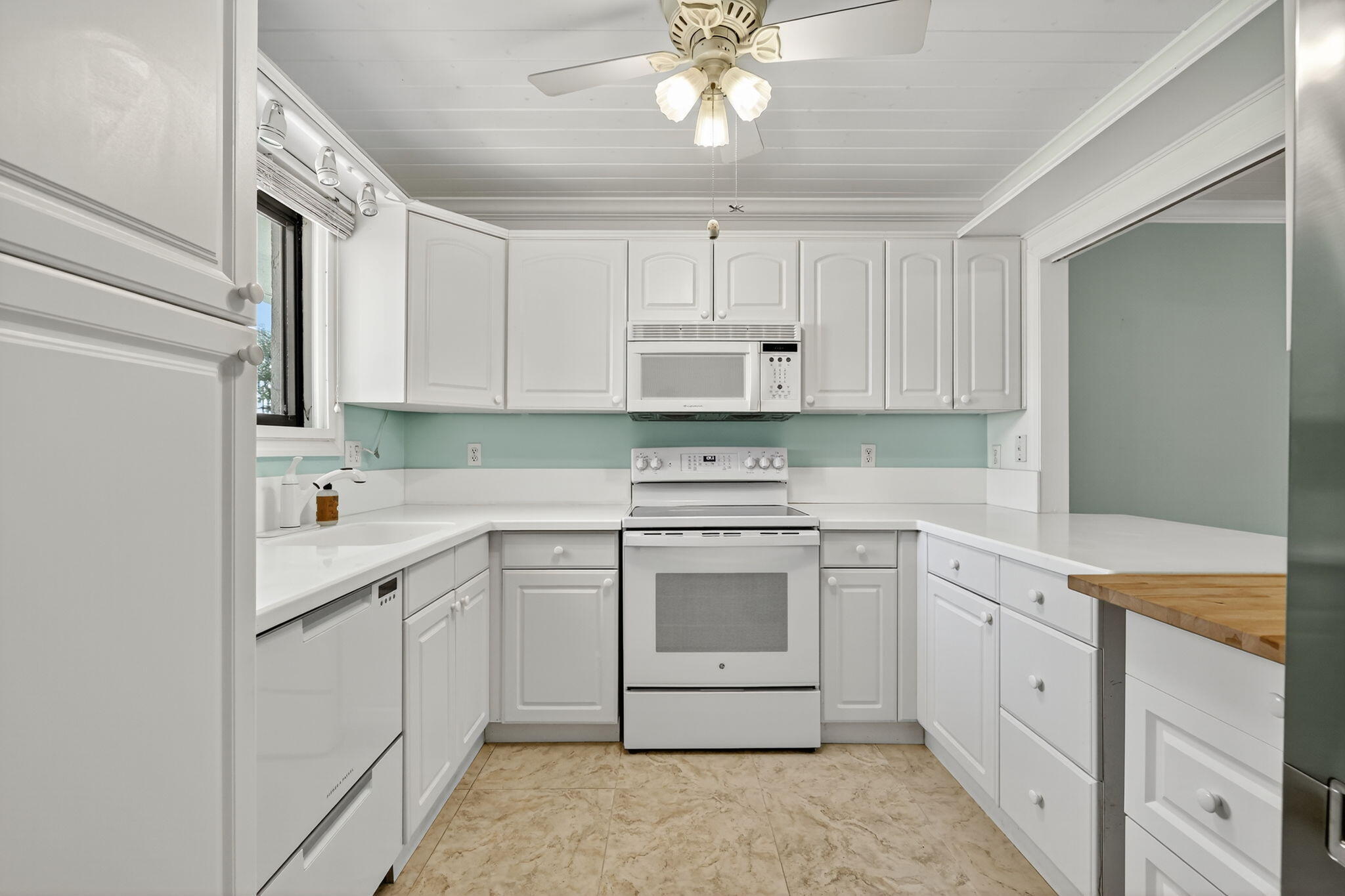 1630 Seaway Drive 106, Fort Pierce, FL 34949 photo 13
