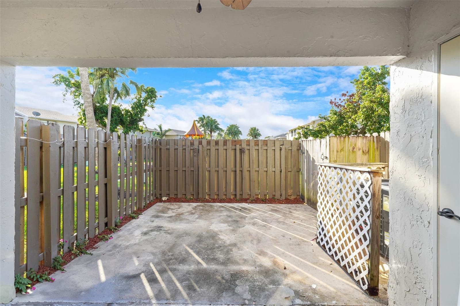 1030 NW 107th Avenue 1030, Pembroke Pines, FL 33026 photo 22
