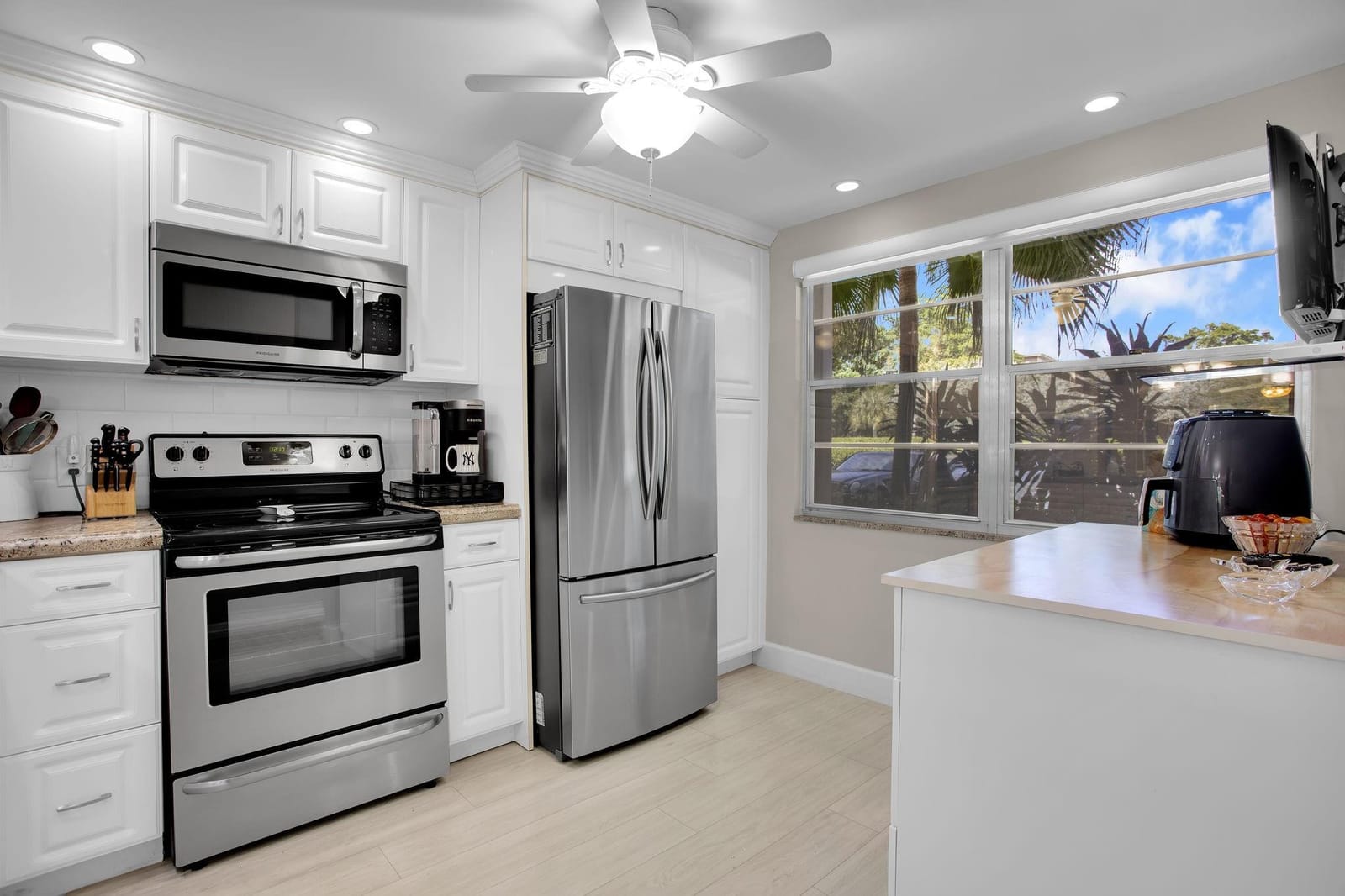 3001 Portofino Isle L1 — photo 4