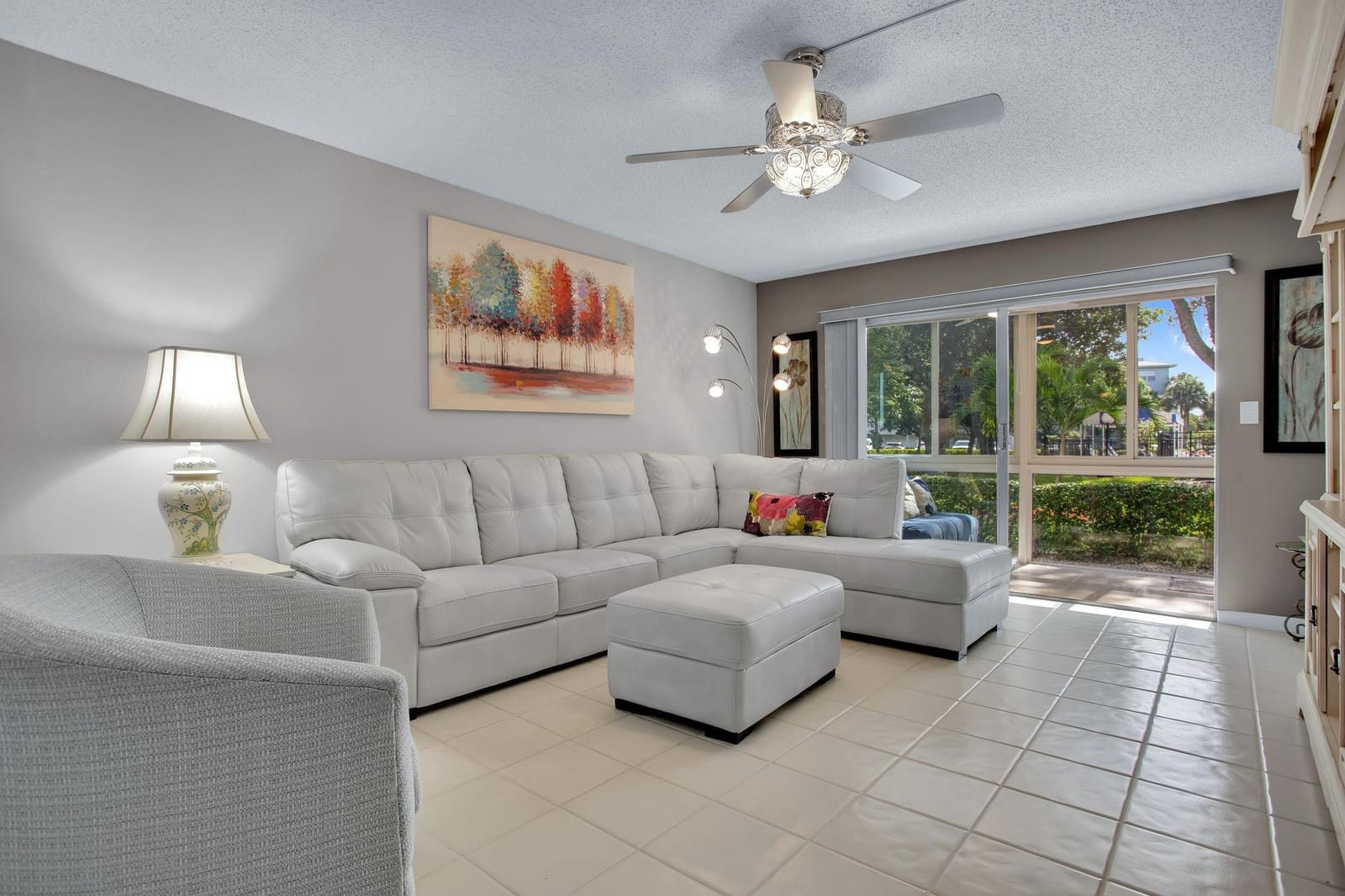 3001 Portofino Isle L1 — photo 10