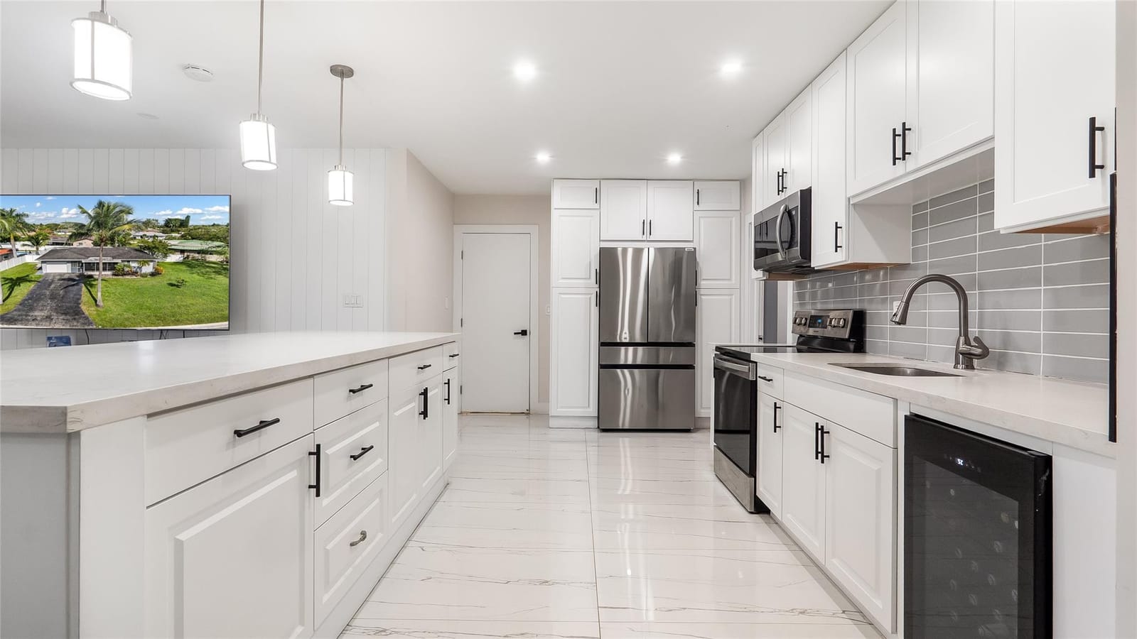 10215 NW 80th Drive — photo 4