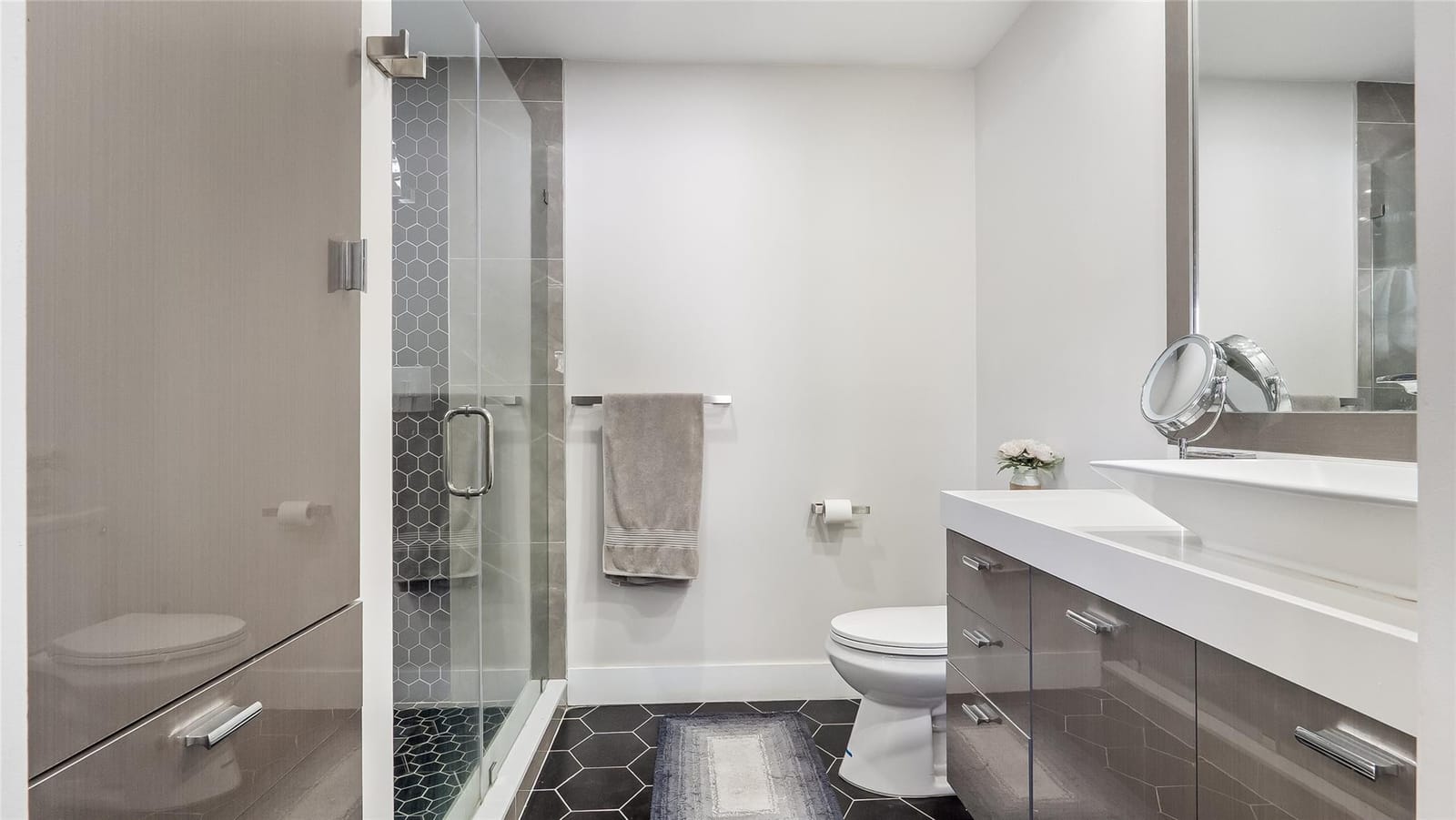 10215 NW 80th Drive — photo 5