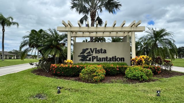 44 Plantation Drive 102, sold in Vista Plantation Phase I & Ii, Vero Beach, FL