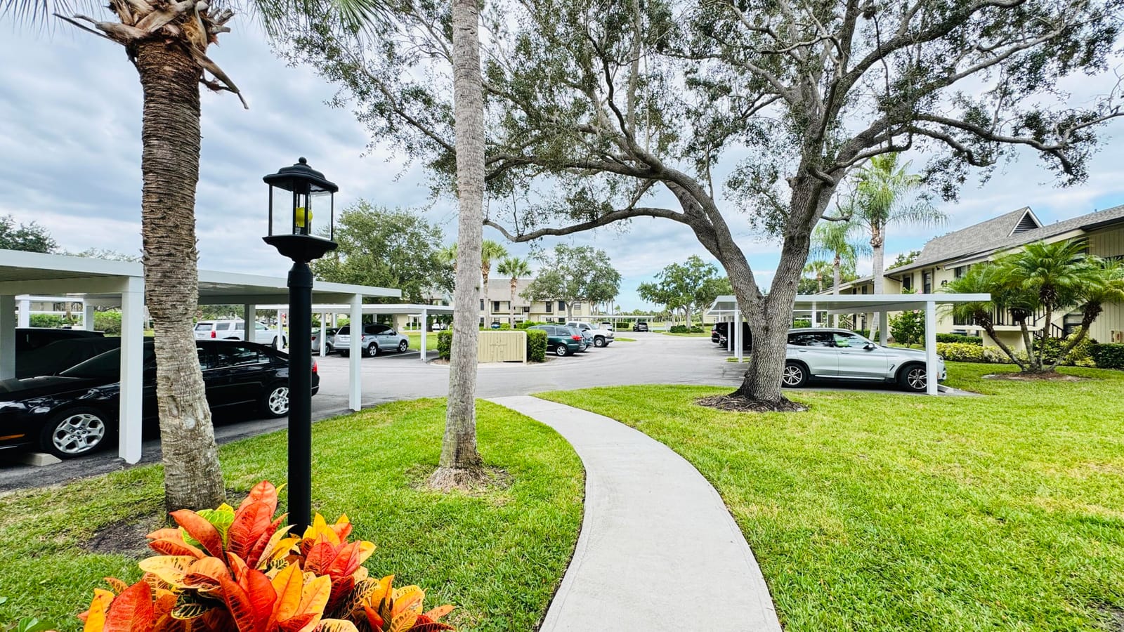 44 Plantation Drive 102, Vero Beach, FL 32966 photo 14