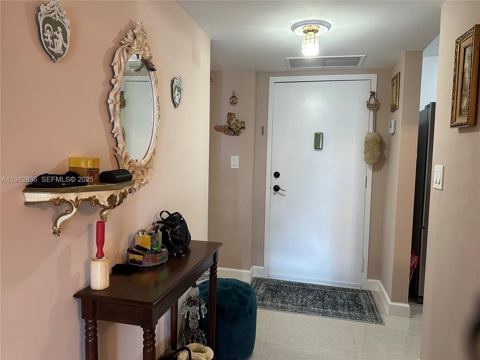 1865 S Ocean Drive 6H — photo 2