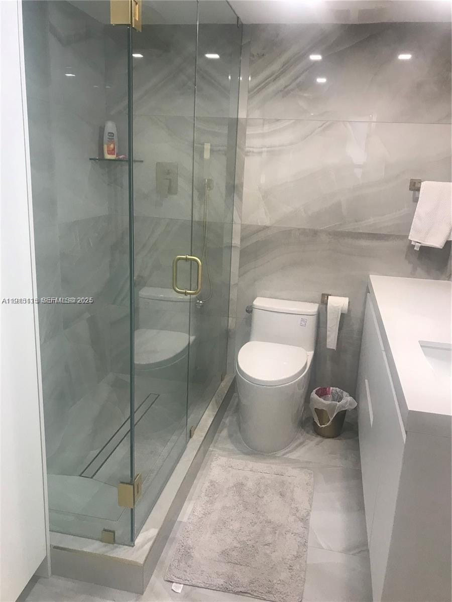 10185 Collins Avenue 516, Bal Harbour, FL 33154 photo 5