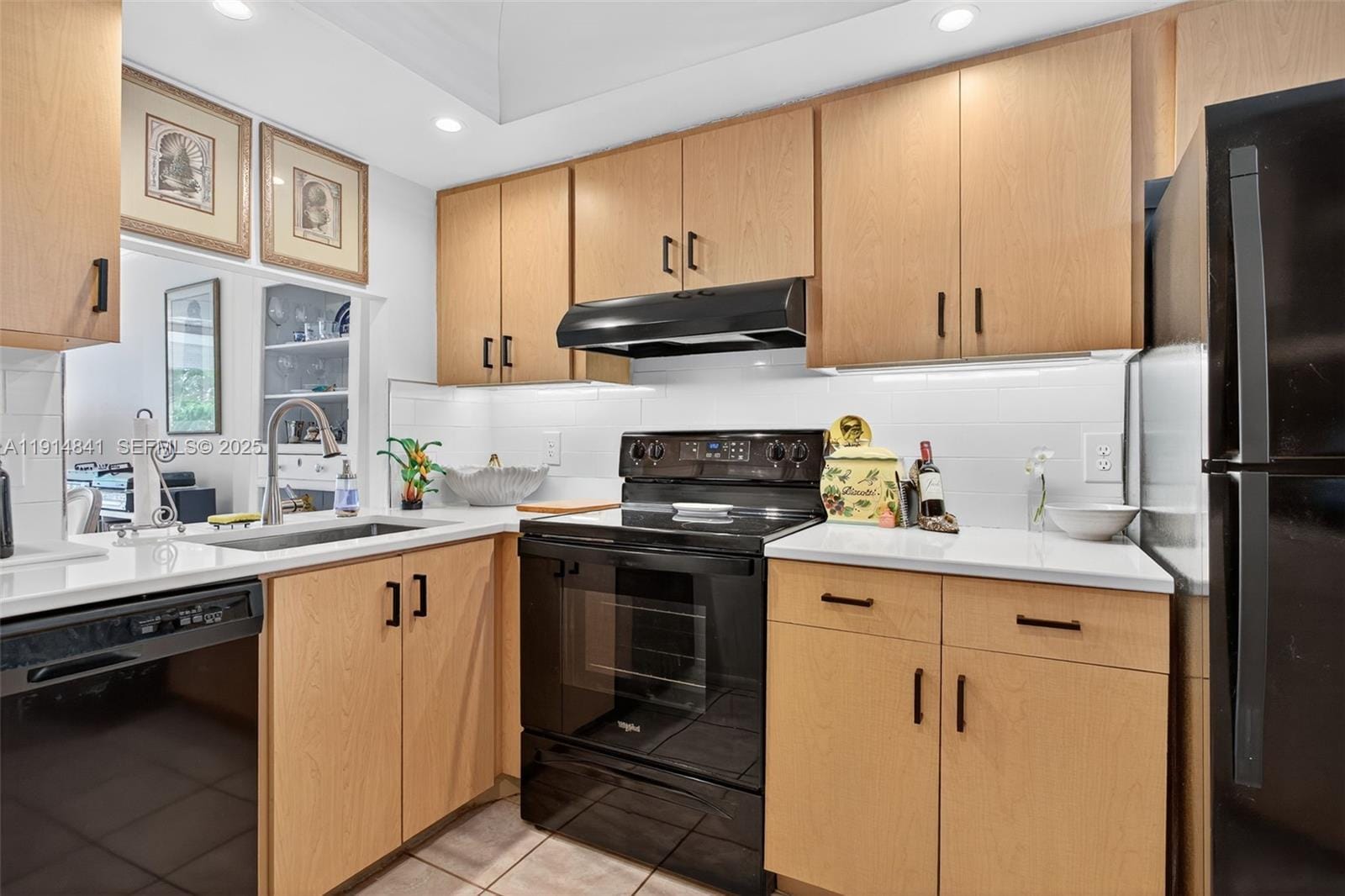 115 Royal Park Drive 2C — photo 9