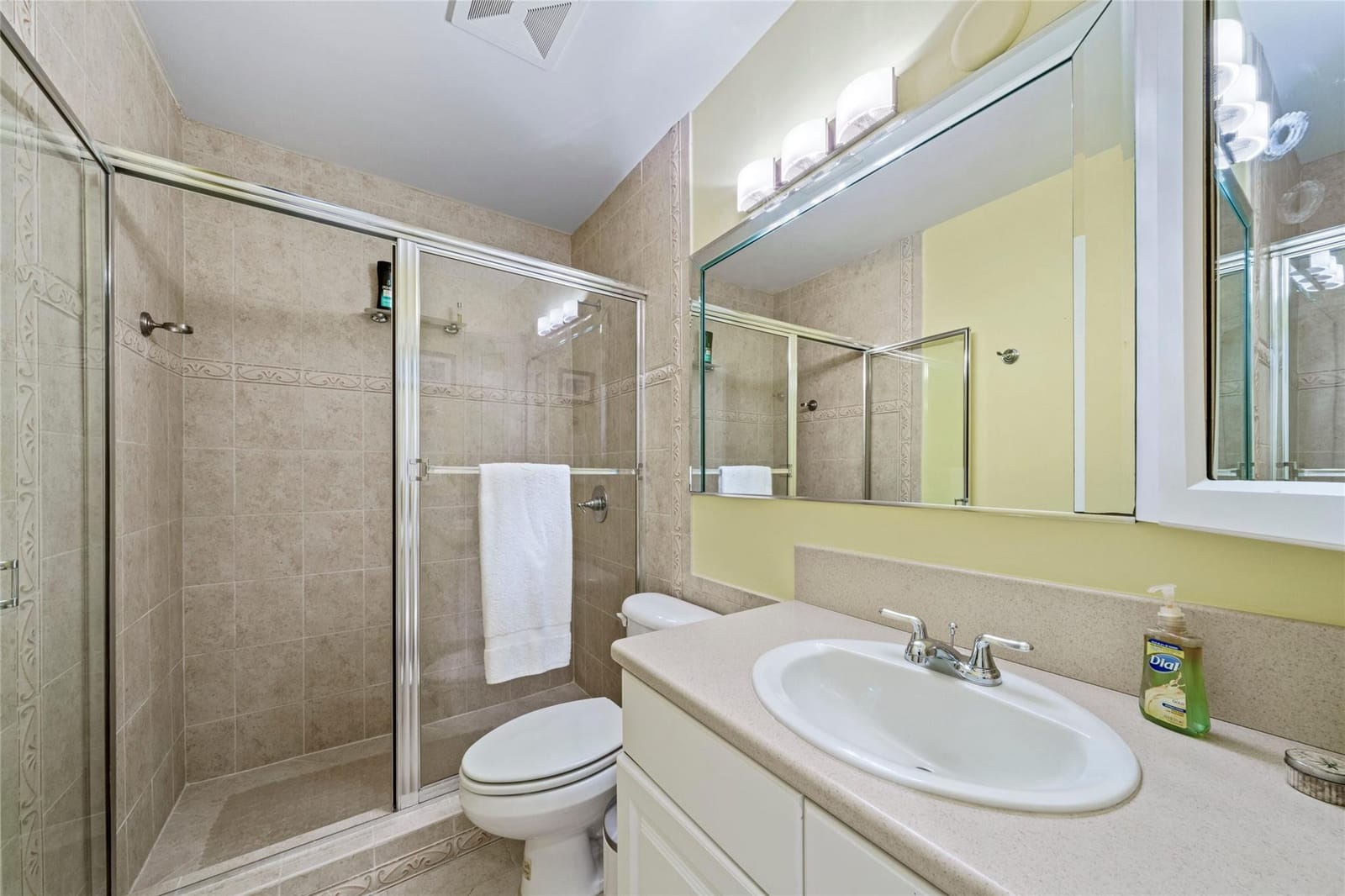 900 Cypress Terrace V 61, Pompano Beach, FL 33069 photo 17