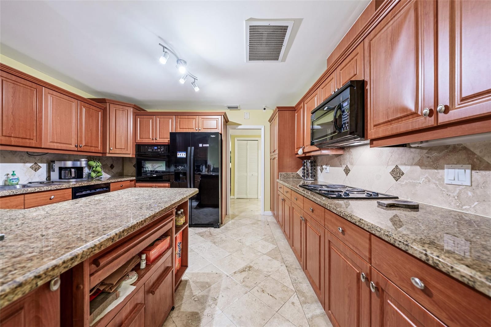 900 Cypress Terrace V 61, Pompano Beach, FL 33069 photo 21
