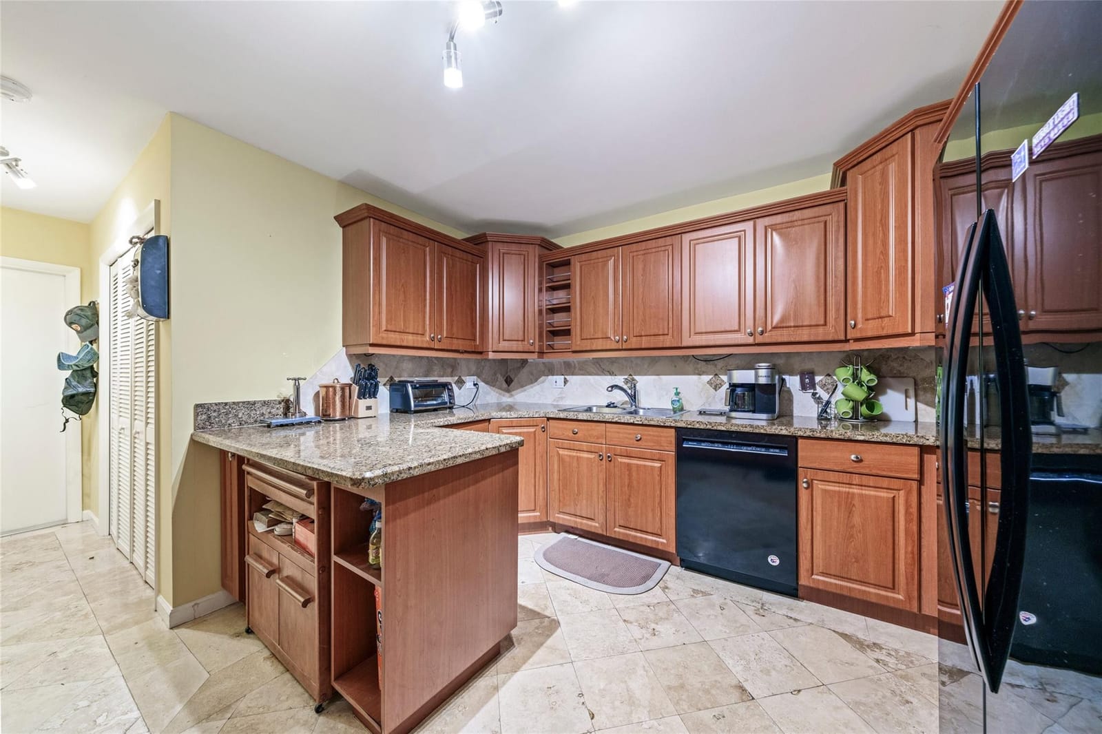 900 Cypress Terrace V 61, Pompano Beach, FL 33069 photo 22