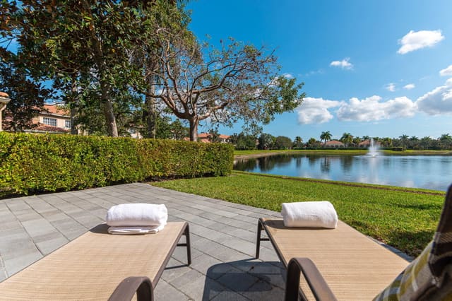 6748 Old Farm Trail, sold in Green Cay Village, Boynton Beach, FL