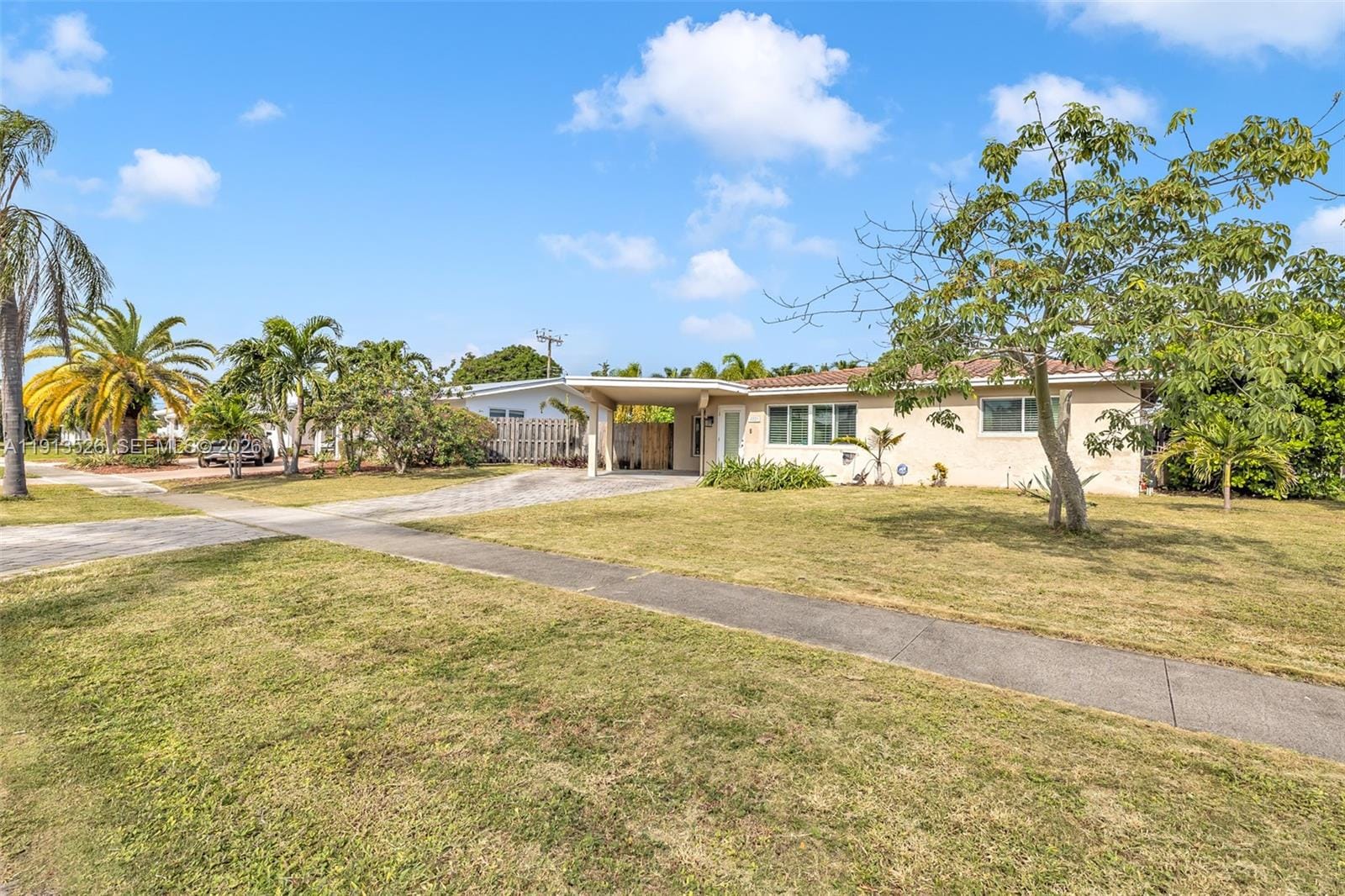 2221 NE 61st Court, Fort Lauderdale, FL 33308 photo 2