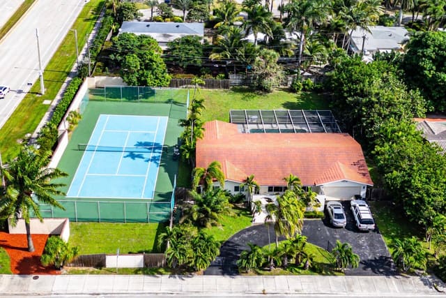 1270 NW 4th Avenue, sold in Boca Raton Hills Sec 2, Boca Raton, FL