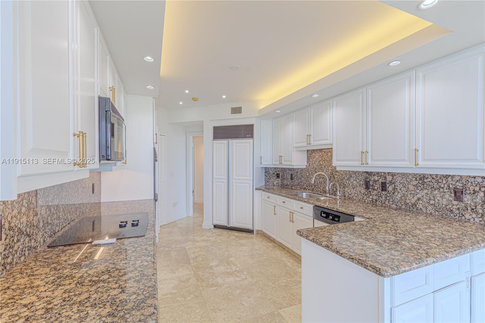 6051 N Ocean Drive 704 — photo 9