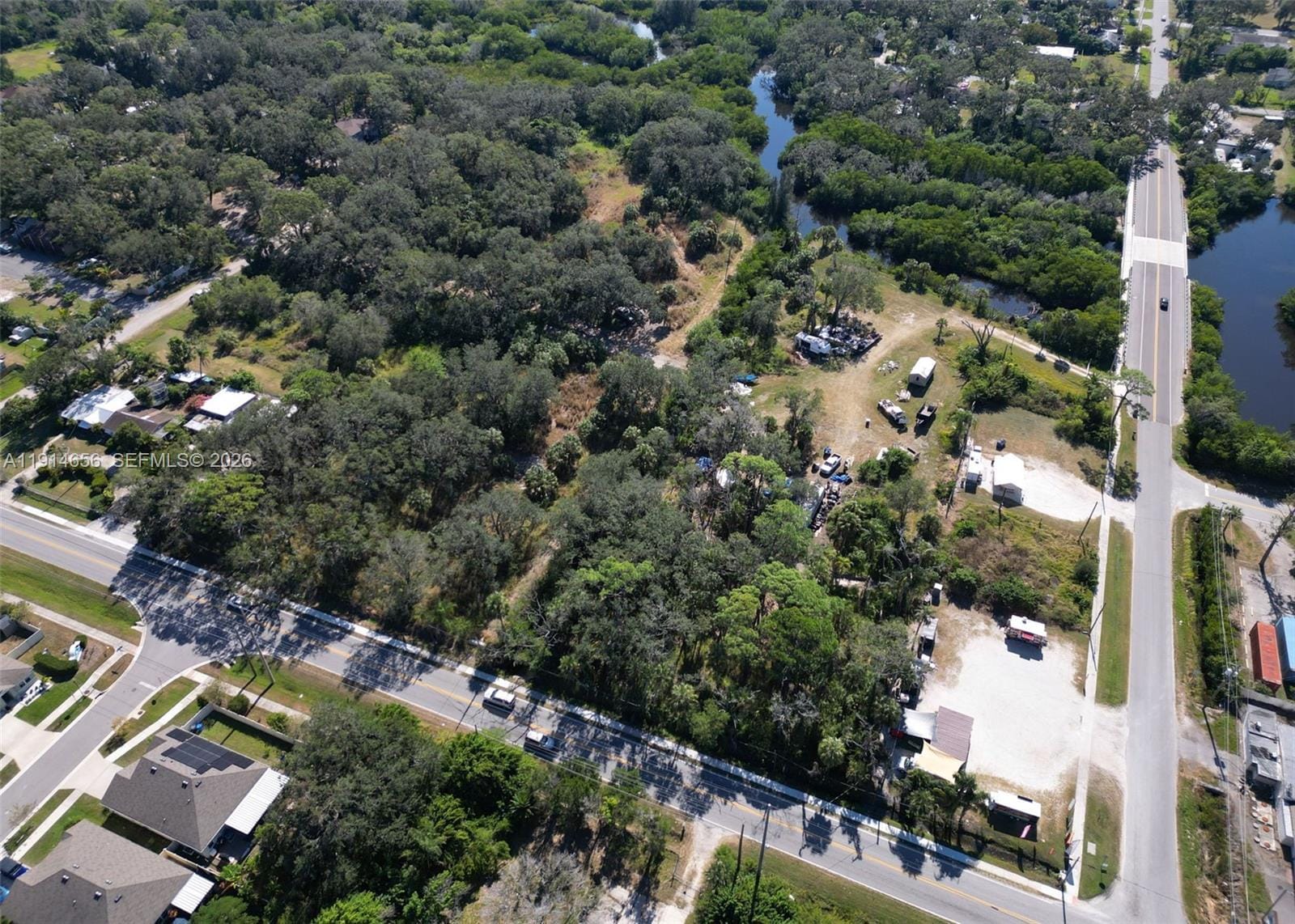 301 E Shell Point Road, Tampa, FL 33570 photo 18