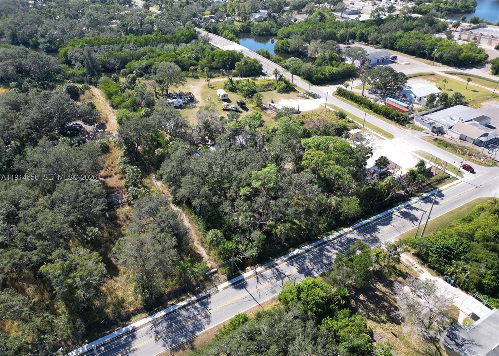 301 E Shell Point Road, Tampa, FL 33570 photo 23