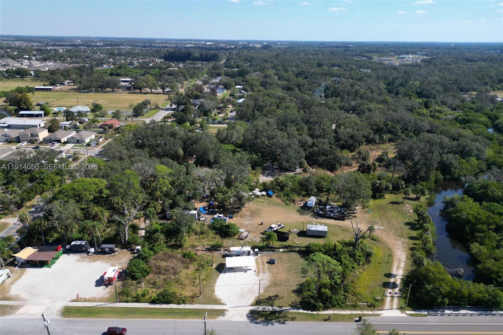301 E Shell Point Road, Tampa, FL 33570 photo 27