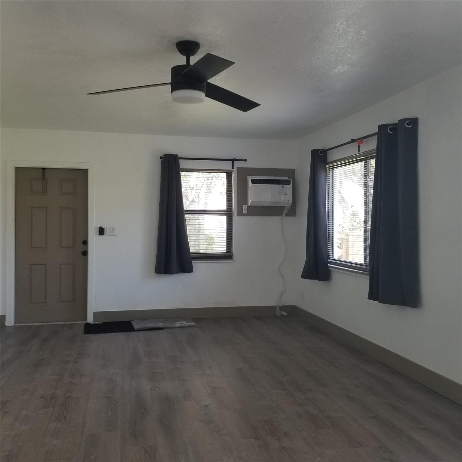 803 NE 8th Street, Hallandale Beach, FL 33009 photo 20