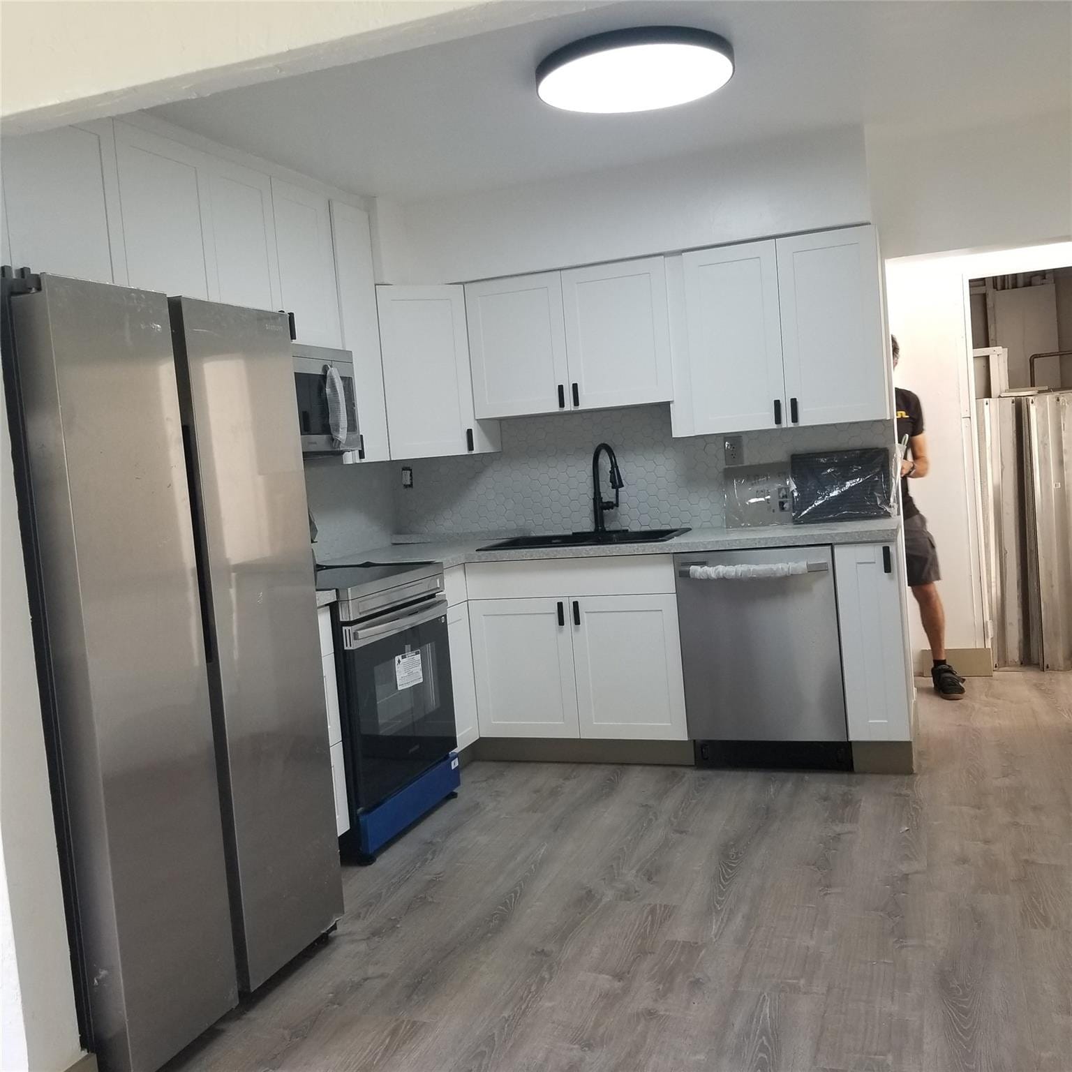 803 NE 8th Street, Hallandale Beach, FL 33009 photo 23