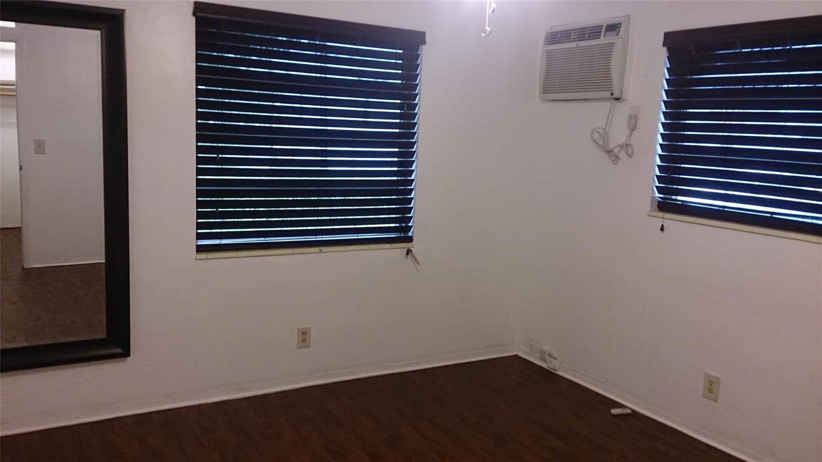 803 NE 8th Street, Hallandale Beach, FL 33009 photo 29