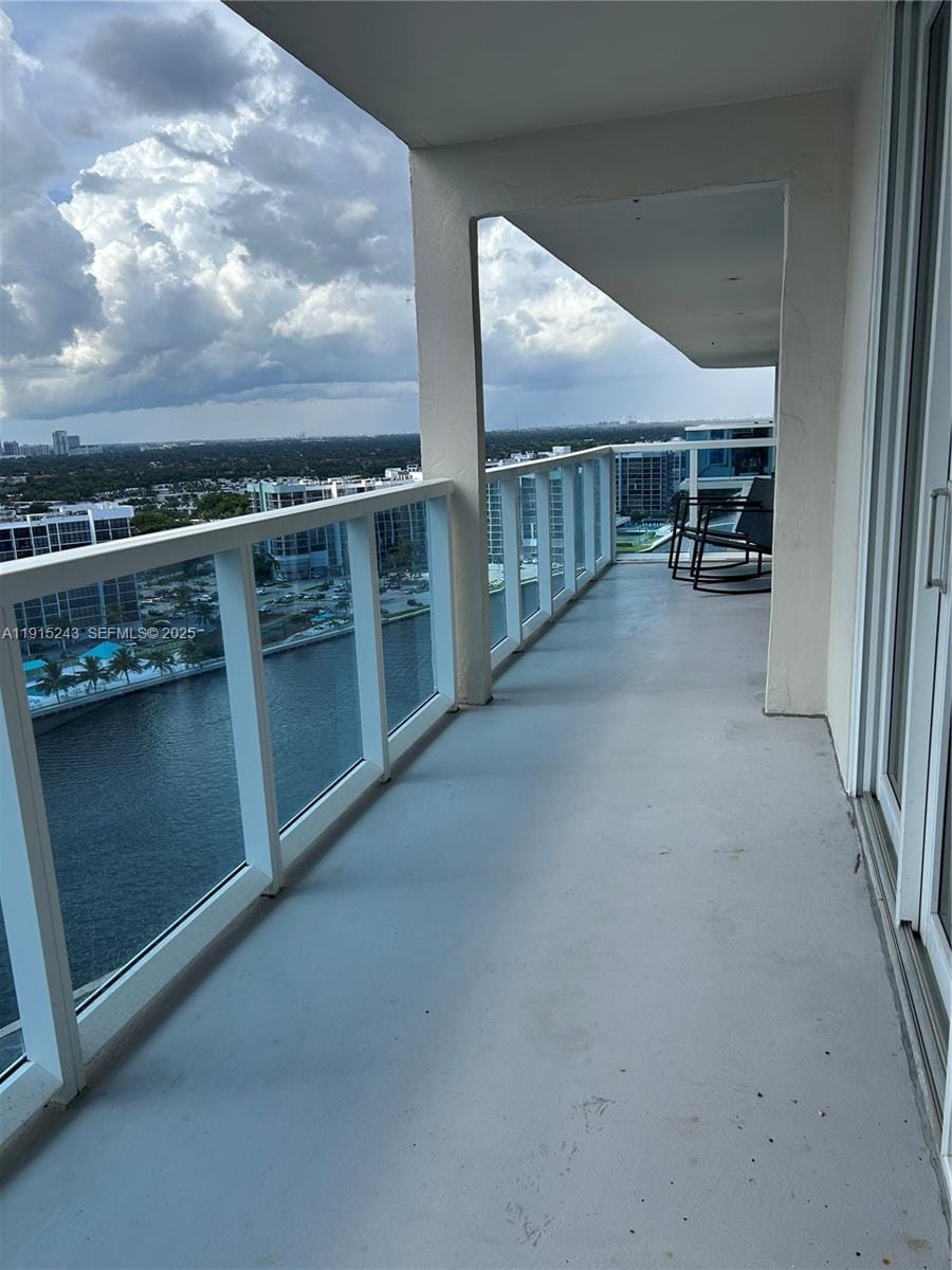 3800 S Ocean Drive 1823 — photo 2
