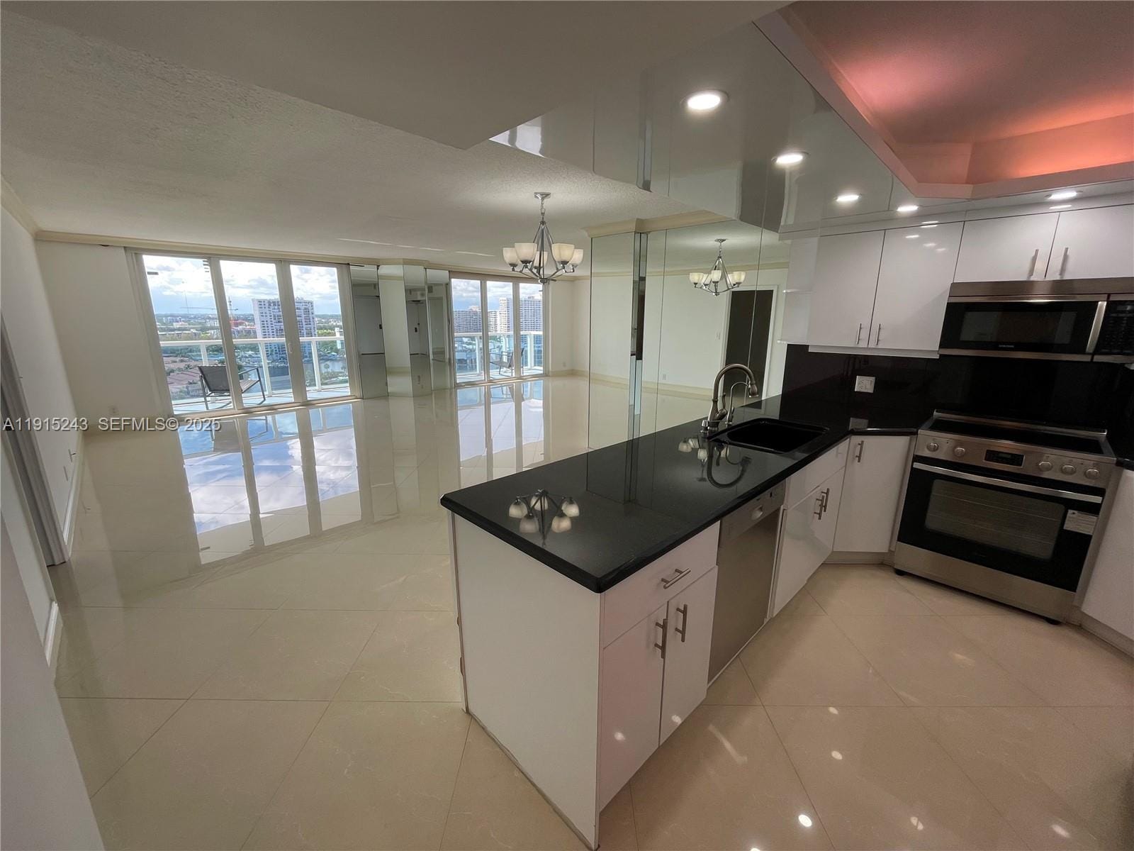 3800 S Ocean Drive 1823 — photo 5