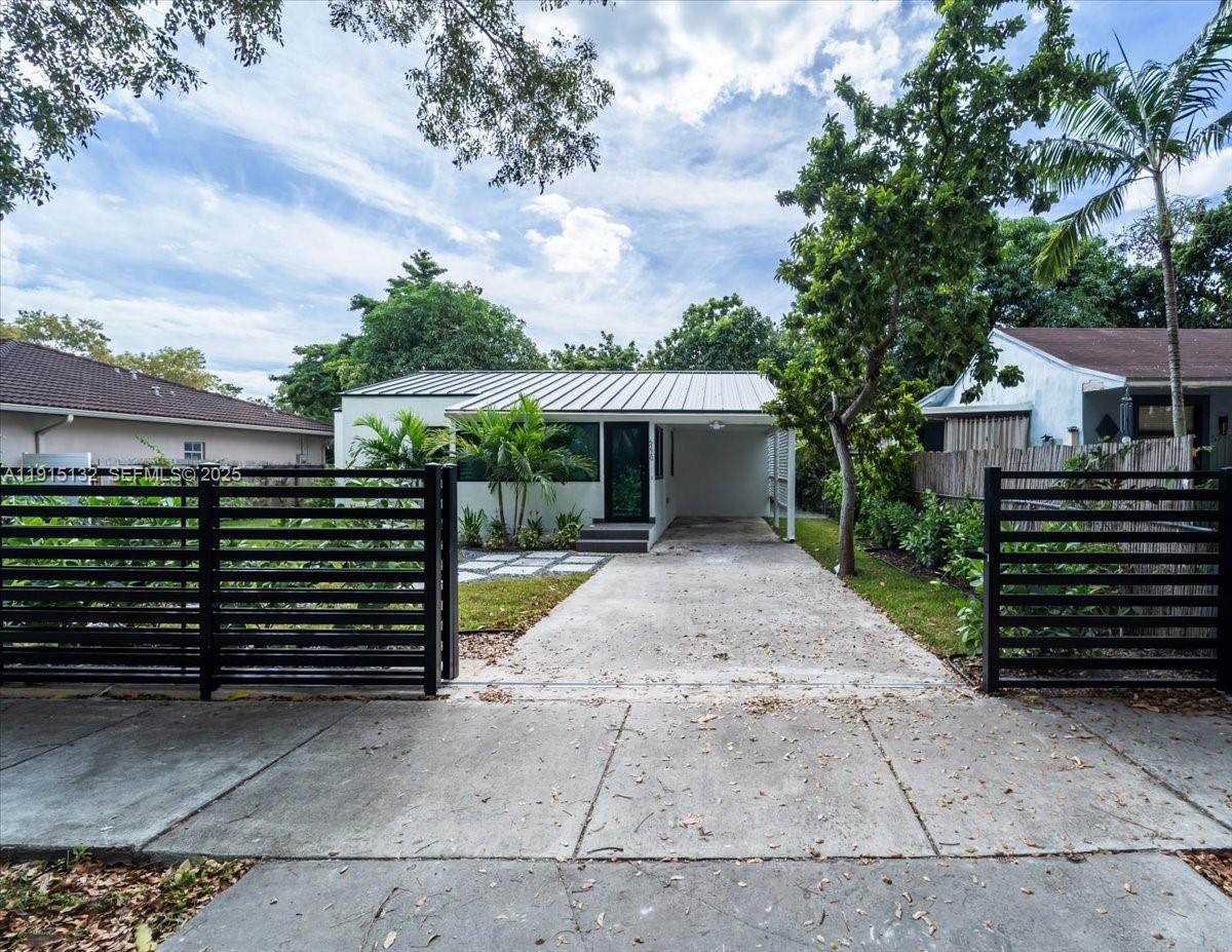 5220 SW 6 Street, Miami, FL 33134, Miami