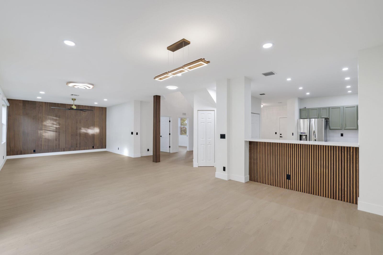 9581 Cobblestone Creek Drive — photo 12