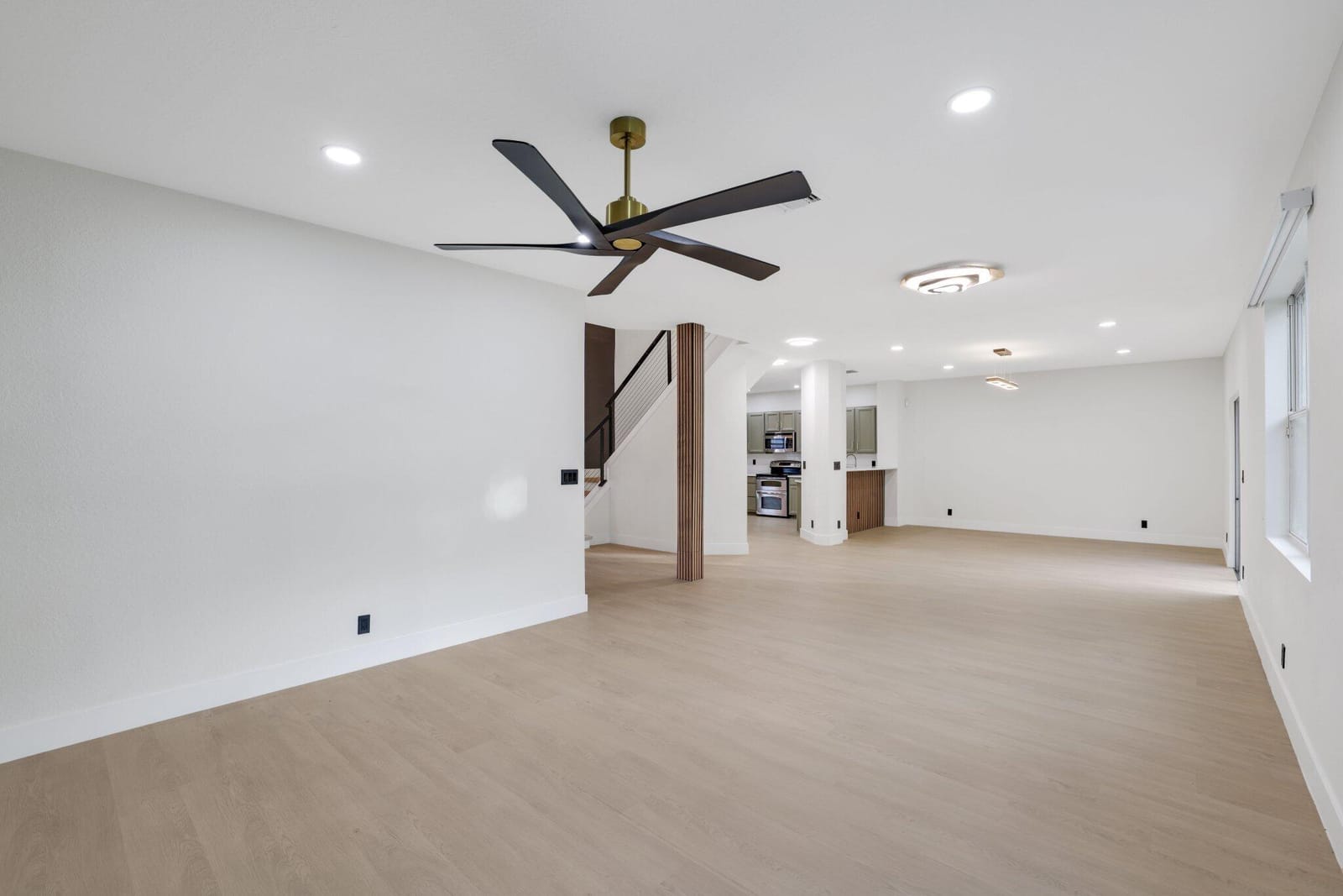 9581 Cobblestone Creek Drive — photo 7