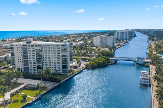 50 East Road 12j, sold in Barr Terrace Condo, Delray Beach, FL