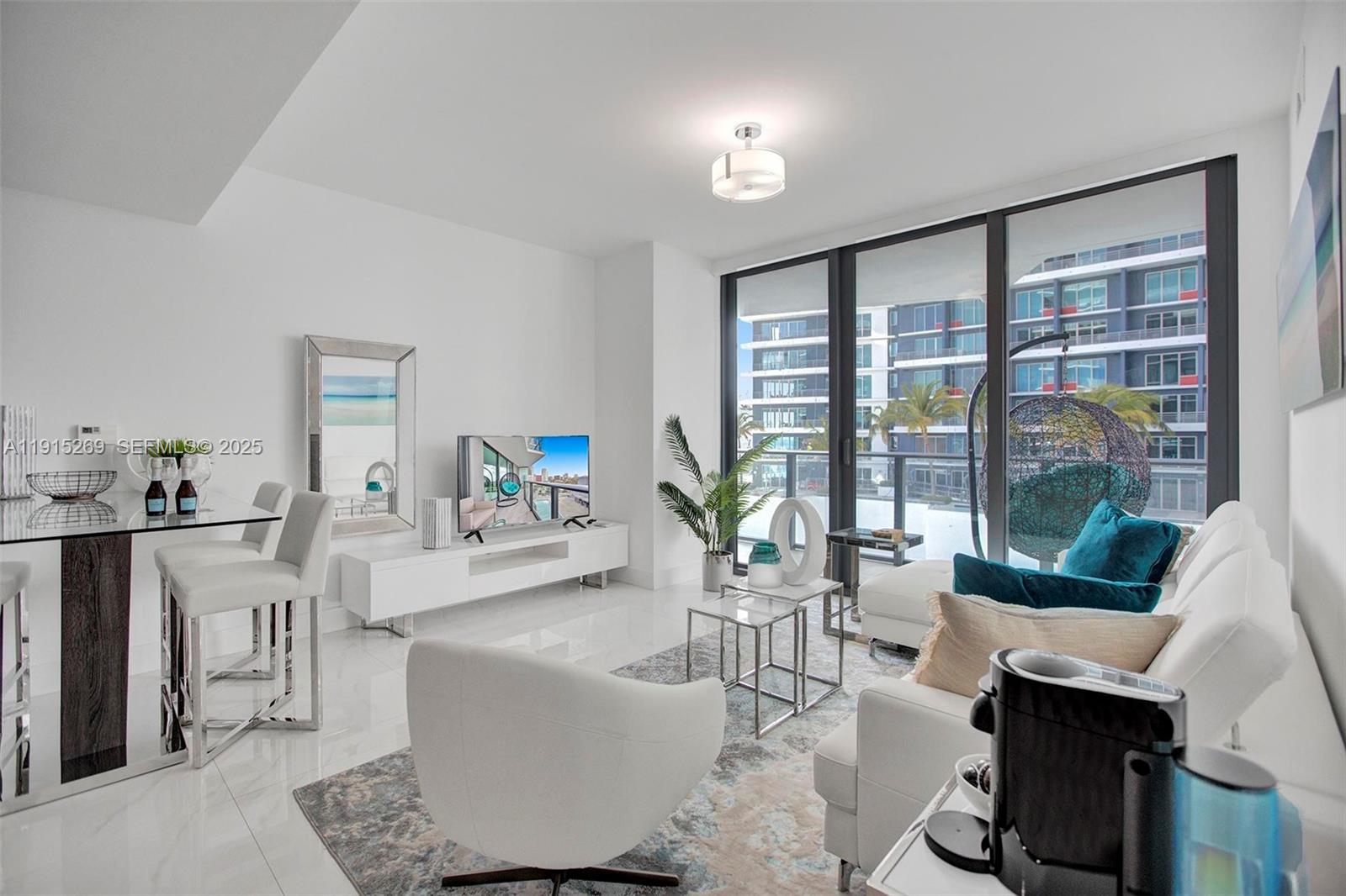 1300 S Miami Avenue 1407, Miami, FL 33130, Miami