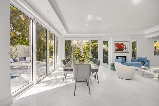2760 Brickell Court 2760, Miami, FL 33129