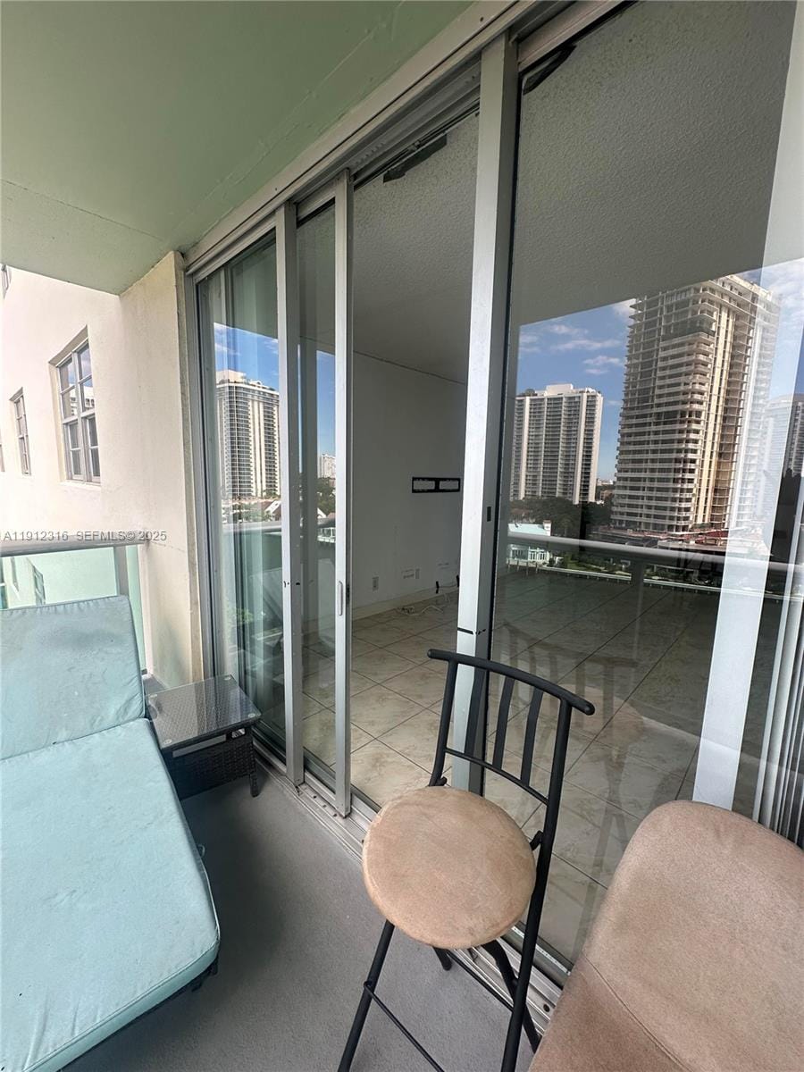 19390 Collins Avenue 1019 — photo 2